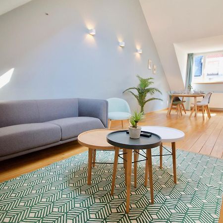 Heart Of Grand Place - Stunning 2Br Duplex บรัสเซลส์ ภายนอก รูปภาพ