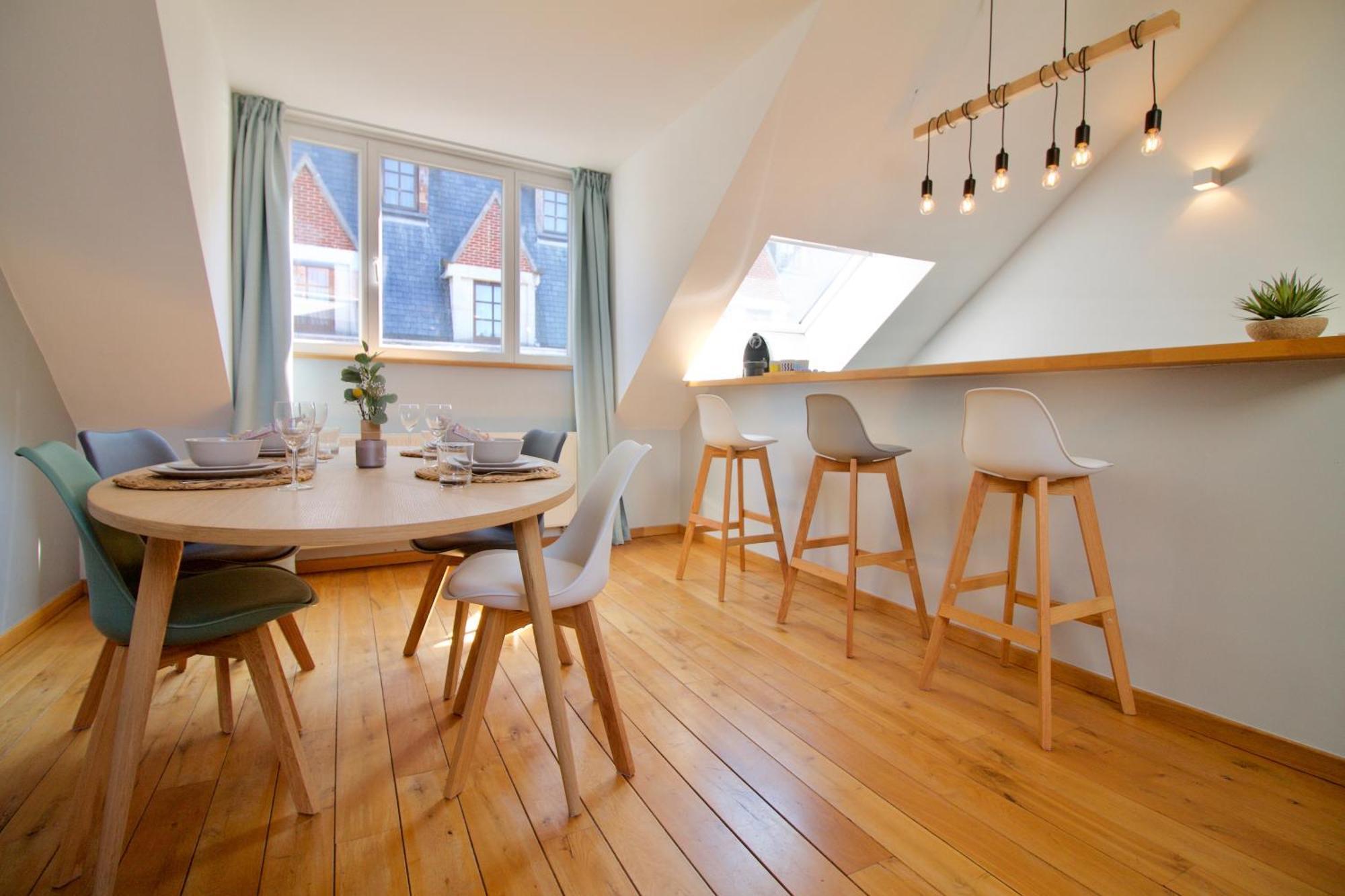 Heart Of Grand Place - Stunning 2Br Duplex บรัสเซลส์ ภายนอก รูปภาพ
